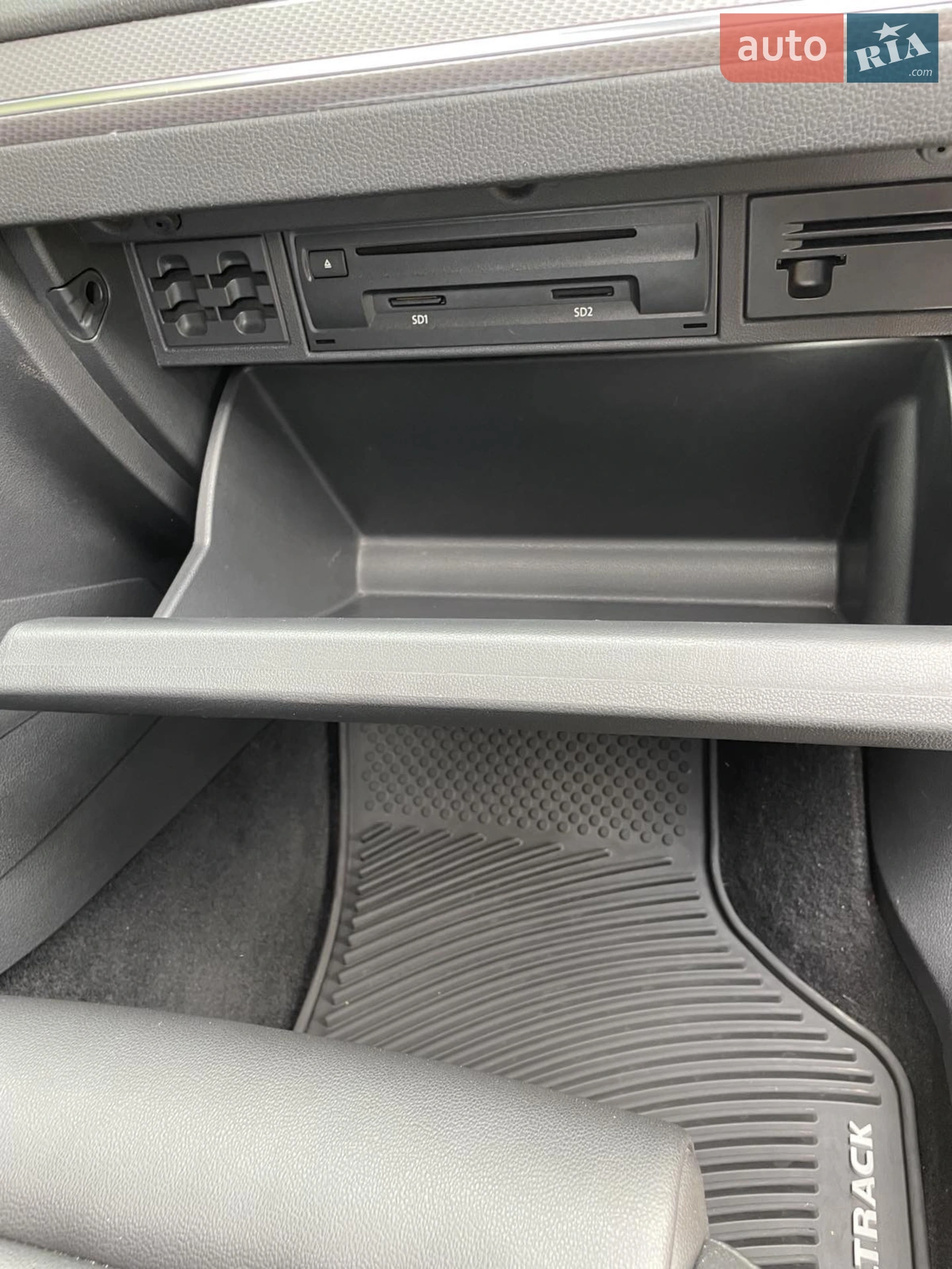 Volkswagen Golf Alltrack 2018 VIN 3VWH17AU1JM763411 фото оголошення 40 з 54