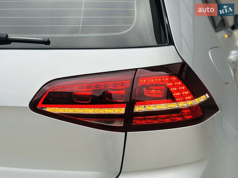 Хэтчбек Volkswagen Golf GTD 2013 в Мукачево