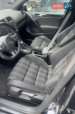 Хэтчбек Volkswagen Golf GTD 2011 в 