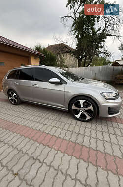Универсал Volkswagen Golf GTD 2016 в Иршаве