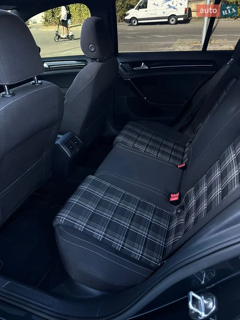2013 Volkswagen Golf GTI - мініатюра 12