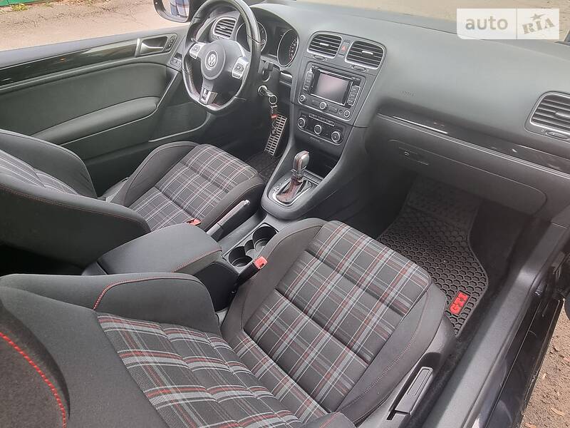 Хетчбек Volkswagen Golf GTI 2011 в Києві