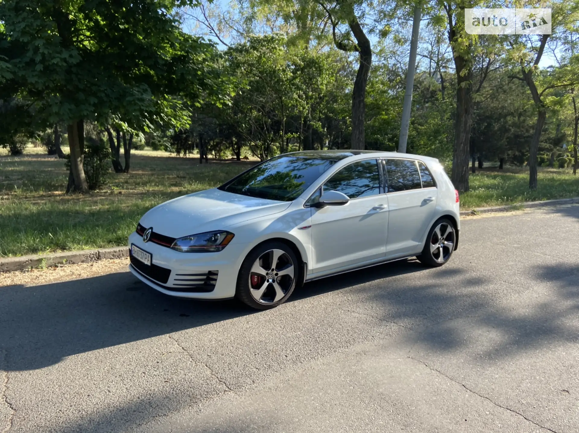 2016 Volkswagen Golf GTI - фото 1