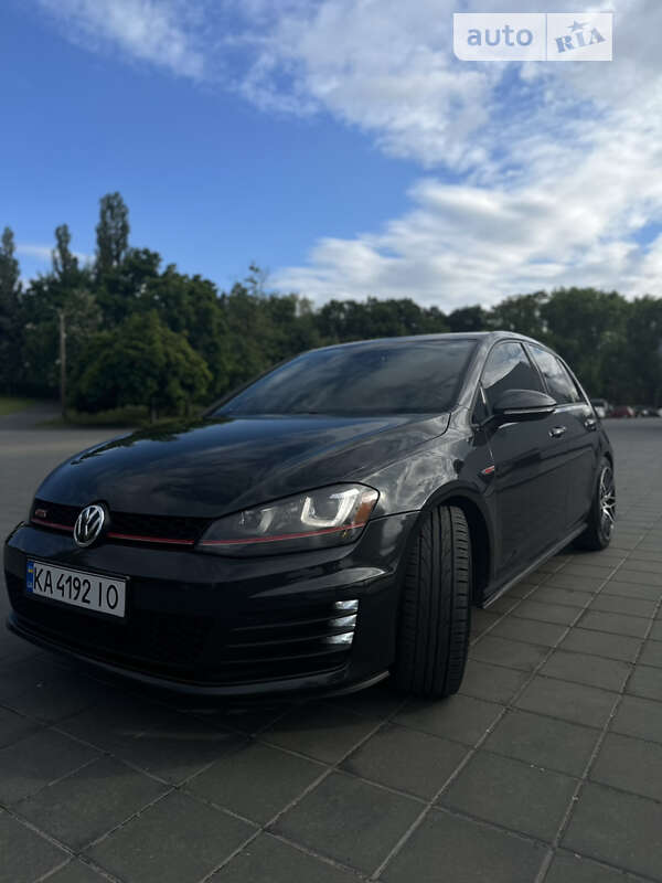 Хэтчбек Volkswagen Golf GTI 2014 в Кременчуге