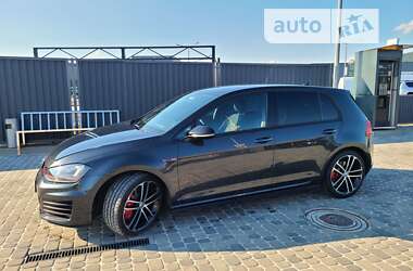 Хетчбек Volkswagen Golf GTI 2017 в Мукачевому