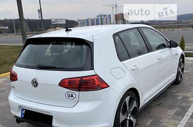 Хэтчбек Volkswagen Golf GTI 2017 в Ивано-Франковске