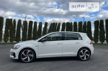 Хэтчбек Volkswagen Golf GTI 2017 в Днепре