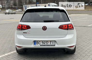 Хетчбек Volkswagen Golf GTI 2014 в Львові