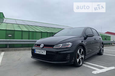 Хэтчбек Volkswagen Golf GTI 2014 в Киеве