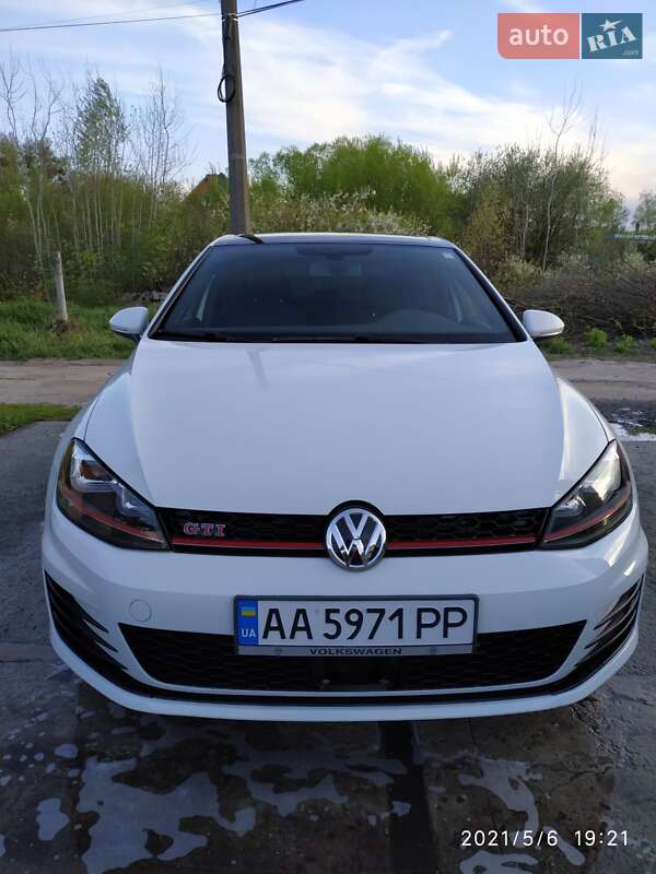 Volkswagen Golf GTI 2017