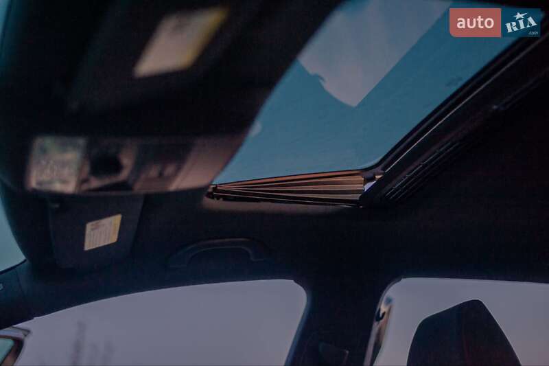 Хетчбек Volkswagen Golf GTI 2012 в Черкасах фото 45 Хетчбек Volkswagen Golf GTI 2012 в Черкасах