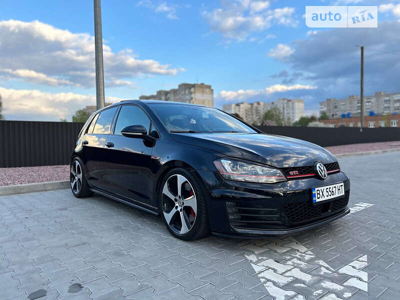 Хэтчбек Volkswagen Golf GTI 2015 в Хмельницком