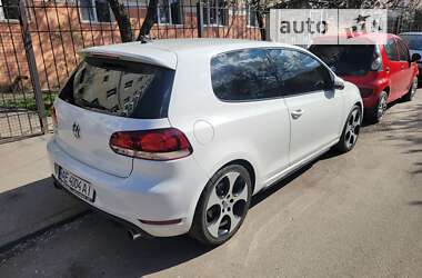 Хэтчбек Volkswagen Golf GTI 2012 в Днепре