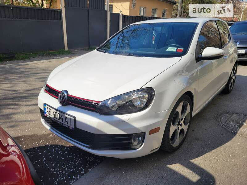 Хэтчбек Volkswagen Golf GTI 2012 в Днепре