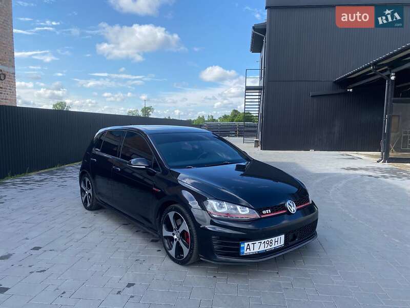 Хетчбек Volkswagen Golf GTI 2015 в Івано-Франківську