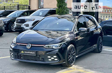 Хэтчбек Volkswagen Golf GTI 2021 в Киеве