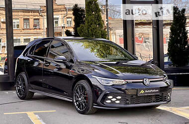 Хэтчбек Volkswagen Golf GTI 2021 в Киеве