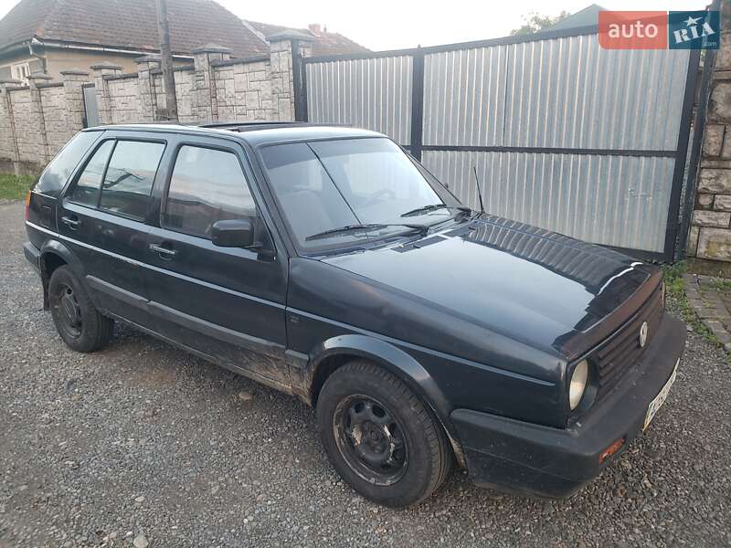 Хэтчбек Volkswagen Golf GTI 1989 в Иршаве