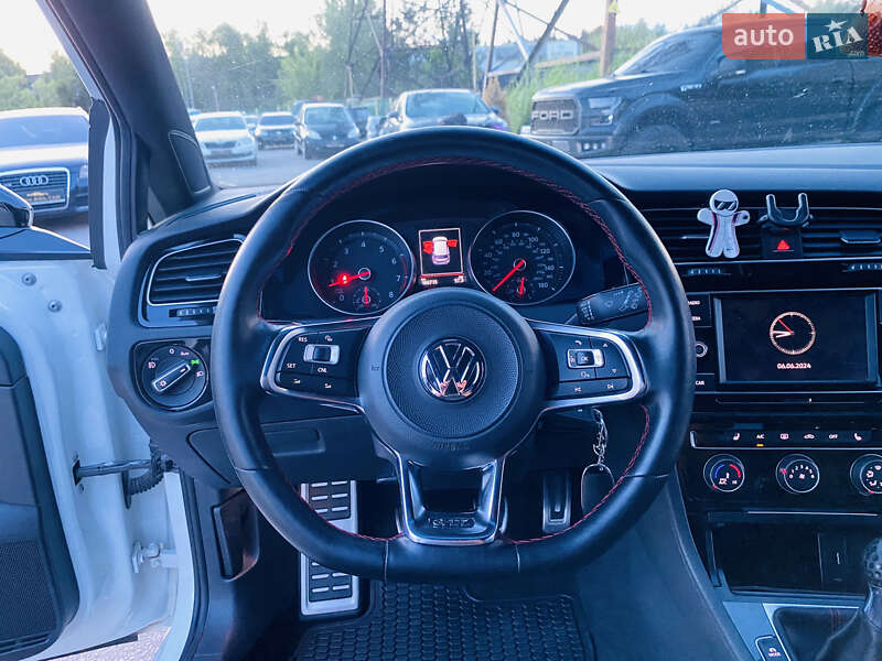 Хетчбек Volkswagen Golf GTI 2018 в Харкові