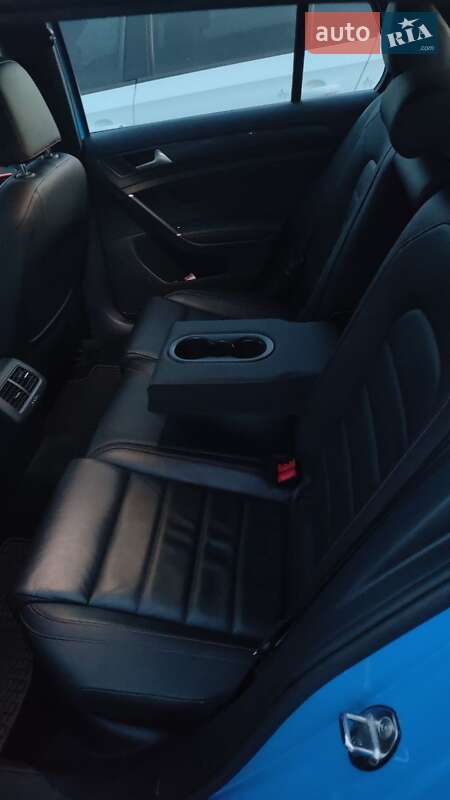 Хетчбек Volkswagen Golf GTI 2020 в Запоріжжі