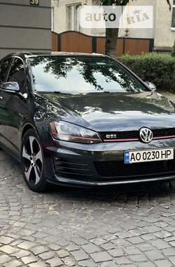 Хэтчбек Volkswagen Golf GTI 2015 в Мукачево