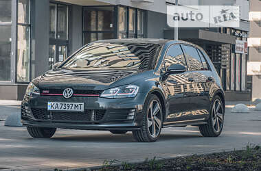 Хетчбек Volkswagen Golf GTI 2015 в Києві