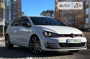 Хэтчбек Volkswagen Golf GTI 2016 в Ивано-Франковске