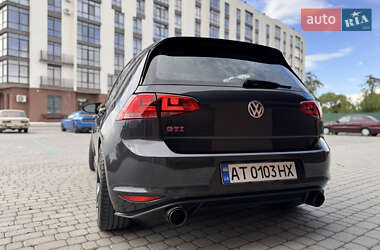 Хэтчбек Volkswagen Golf GTI 2016 в Ивано-Франковске