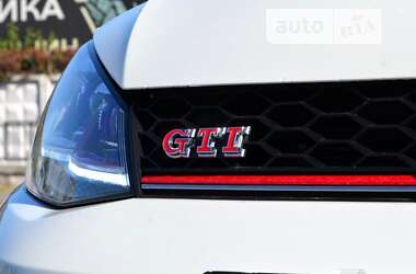 Хэтчбек Volkswagen Golf GTI 2017 в Киеве