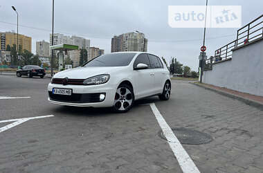 Хэтчбек Volkswagen Golf GTI 2011 в Киеве