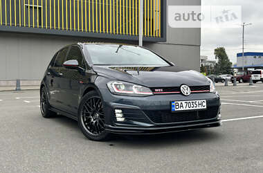 Хетчбек Volkswagen Golf GTI 2020 в Києві