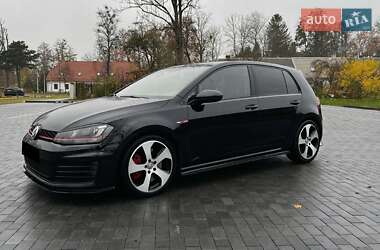 Хетчбек Volkswagen Golf GTI 2016 в Львові