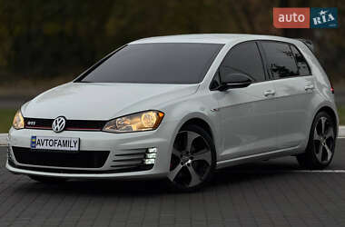 Хетчбек Volkswagen Golf GTI 2015 в Дніпрі