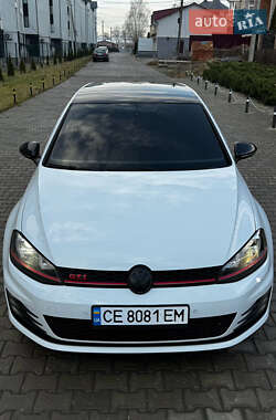 Хэтчбек Volkswagen Golf GTI 2013 в Черновцах