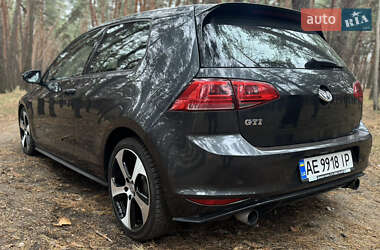 Хэтчбек Volkswagen Golf GTI 2015 в Днепре