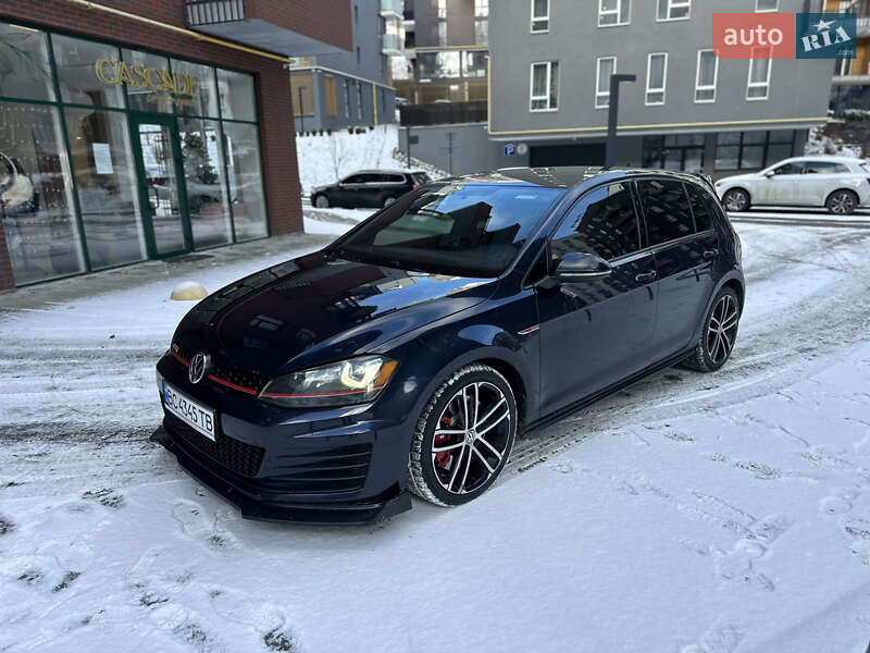 Хетчбек Volkswagen Golf GTI 2017 в Львові