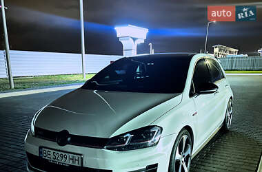 Хетчбек Volkswagen Golf GTI 2015 в Миколаєві