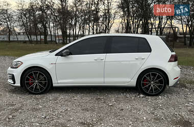 Хетчбек Volkswagen Golf GTI 2020 в Дніпрі