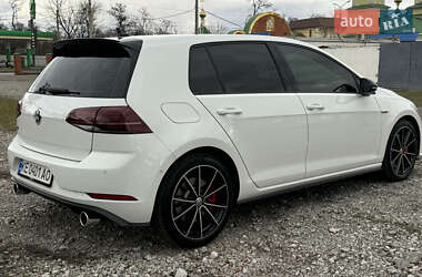 Хетчбек Volkswagen Golf GTI 2020 в Дніпрі