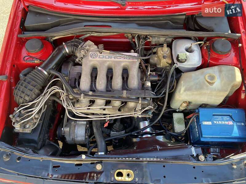 Хэтчбек Volkswagen Golf GTI 1988 в Киеве