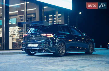 Хэтчбек Volkswagen Golf GTI 2021 в Киеве