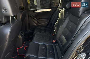 Хэтчбек Volkswagen Golf GTI 2012 в 