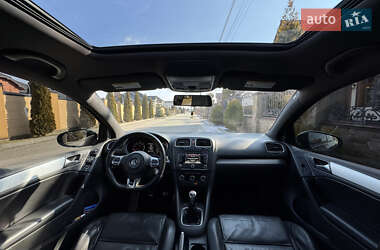 Хэтчбек Volkswagen Golf GTI 2012 в 