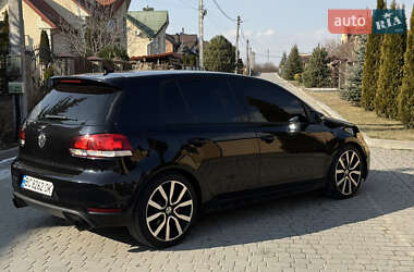 Хэтчбек Volkswagen Golf GTI 2012 в 