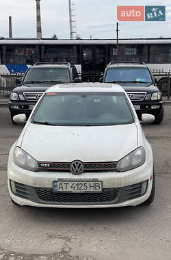 Хетчбек Volkswagen Golf GTI 2012 в Великих Мостах