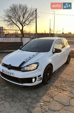 Хетчбек Volkswagen Golf GTI 2012 в Києві