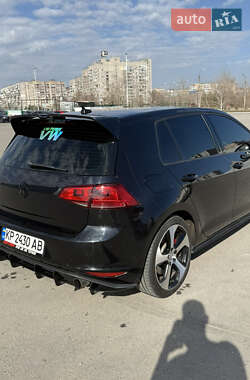 Хетчбек Volkswagen Golf GTI 2016 в Запоріжжі