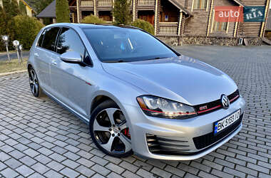 Хетчбек Volkswagen Golf GTI 2015 в Рівному