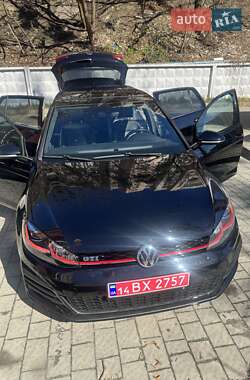 Хэтчбек Volkswagen Golf GTI 2018 в Львове