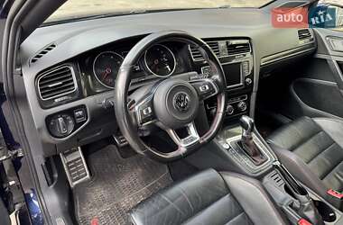 Хетчбек Volkswagen Golf GTI 2015 в 